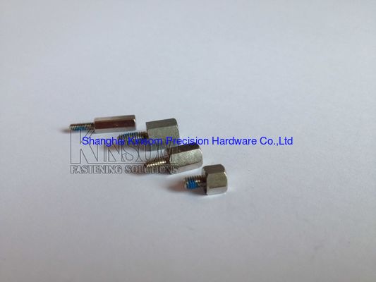 Rivets spéciaux hexagonaux creux, entretoises et écrous conçus pour l'usinage des métaux